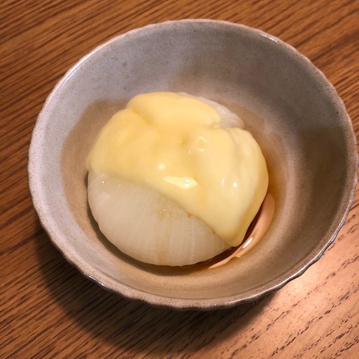 レンジでチン 丸ごと新玉ねぎのめんつゆチーズ レシピ 作り方 By Kえり 楽天レシピ レンジでチン 丸ごと新玉ねぎのめんつゆチーズ レシピ 作り方 By Kえり 楽天レシピ
